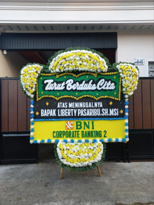 Papan Bunga Duka di Bukit Surungan