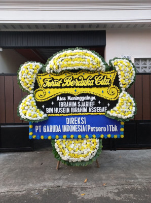 Papan Bunga Duka di Bukit Surungan
